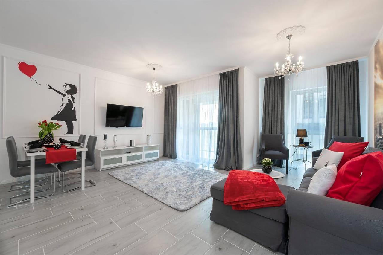 Banksy Apartment - Ilumino วูดช์ ภายนอก รูปภาพ